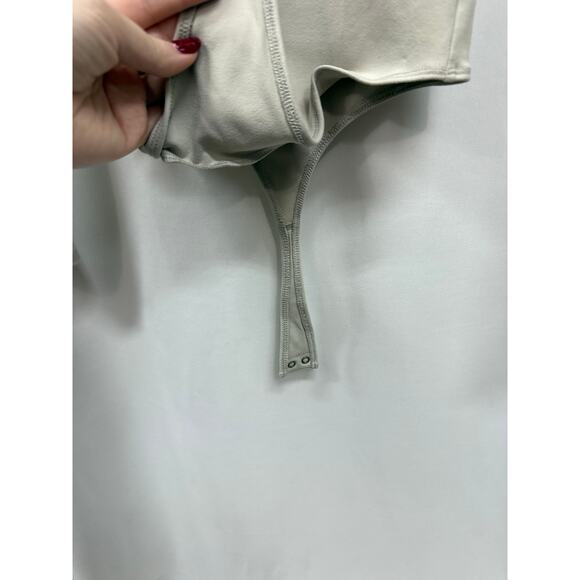 Abercrombie & Fitch Soft A&F Collection Gray Long Sleeve V-Neck Bodysuit XS - Picture 4 of 5